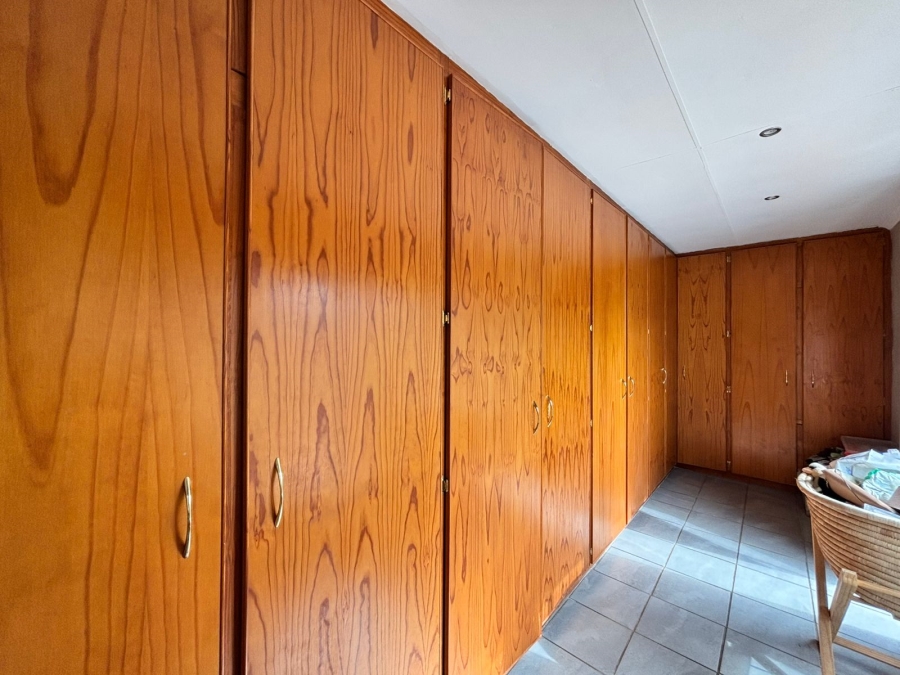 3 Bedroom Property for Sale in Flimieda North West
